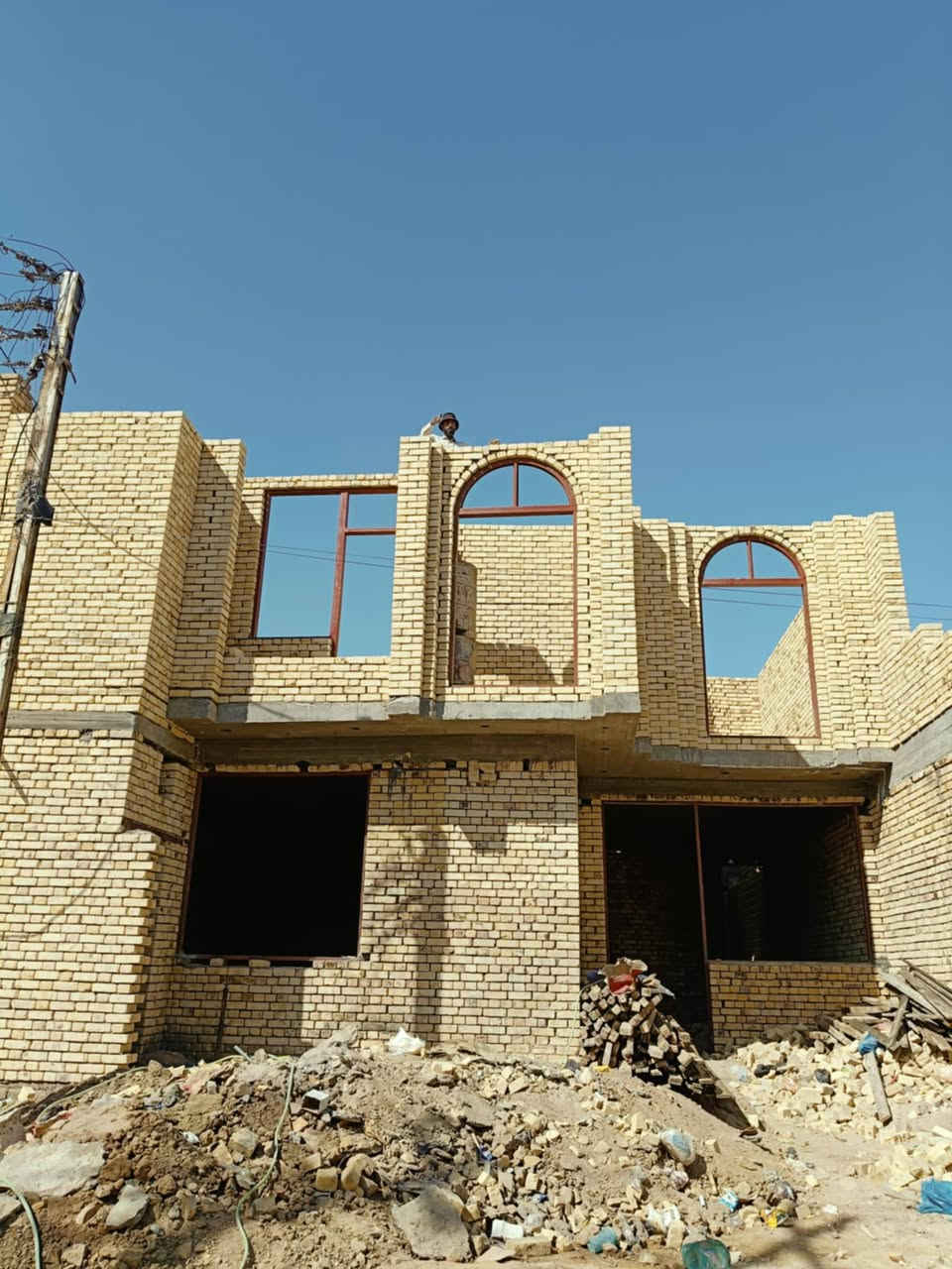 اللهم صل ع محمد وال محمد تم هذا البناء مواد وعمل بناء ابيوت هياكل وهذا رقمي ***********
