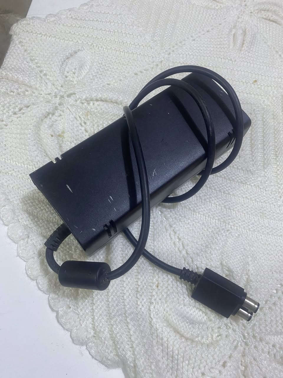 سلام عليكم جهاز xbox 360 slim الجهاز نضيف لوك ستيكر بي 4 يدات 3 يشتغلن و الرابعه عطل بل كير بي 42 لعبه من اقوه العاب مثل gta 5
Call of duty الجزء الأول و الثاني 
Pes 2018 2017 2013
Helo 3

Forza Horizon الجزء الثاني 

 gta San Andreas 
Tekkn 6 
wwe 17
ufc 2
بعد بي خير من الله العاب قويه 
هارد 320 كيكه 
تواصل ماسنجر 
السعر 120 وبي مجال للشراي


**إذا كنت صاحب هذا الإعلان وتريد حذفه لأي سبب، رجاءا أرسل رسالة إلى الدعم الفني**