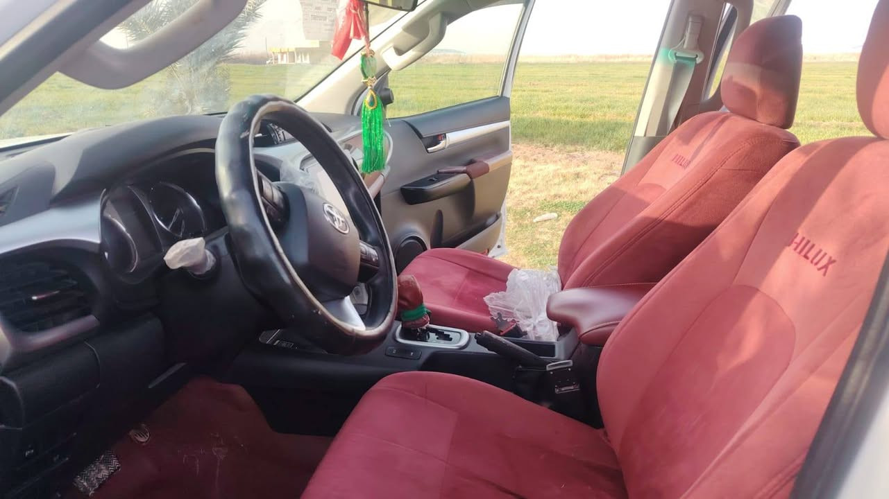 السلام عليكم هايلوكس موديل ٢٤ كفاله عامه ماشيه ٦٠ الف حقيقي رقم اربيل تحويل ثاني يوم مواصفات فول ومعروفه ماكو داعي اذكره السعر المطلوب ٣٩٥ ورقه وبيه مجال للشراي 
***********
