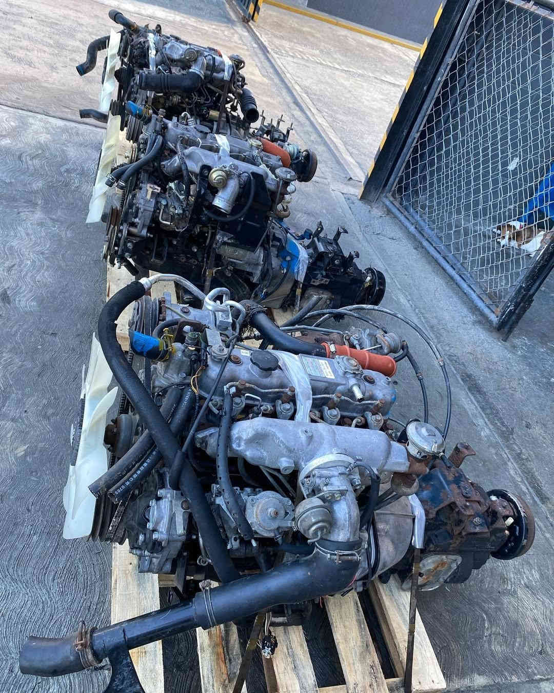 مكاين وگير ازوزه  گاز  كاملة زيرو شرط ضمان شهر   جملة ومفرد متوفر توصيل لجميع المحافظات موجود سعر 11 ورقه ضفيرة  تفرعات كاملة تشغيل بالكاع  واتساب  ***********
