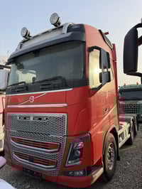 فولفو ٢٠١٧ • دبل تاير • كلار-سليمانية