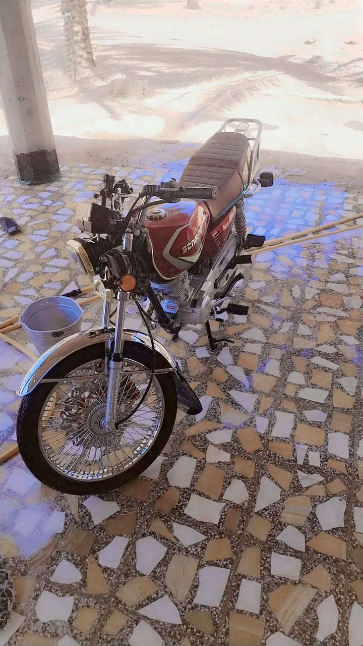 سلام عليكم دراجه تايكر 25للبيع اورق مكاني طويريج ام الهواء ***********
