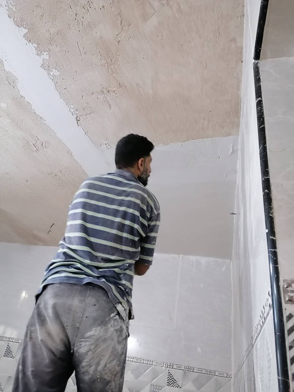 السلام عليكم لباخ اسمنت جص بورك متفرغ حاليا ***********
