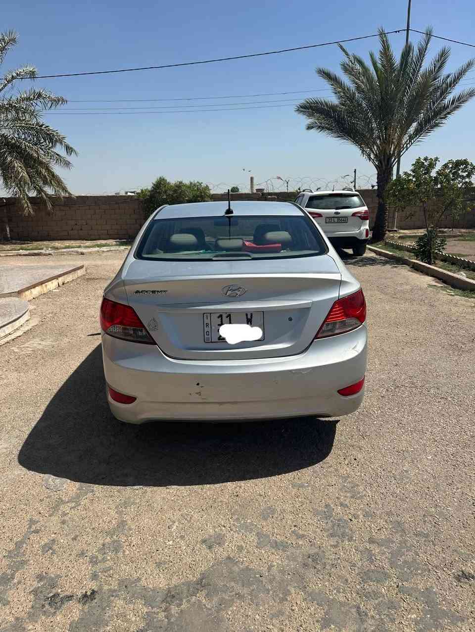 اكسنت 2013 امريكي
بيها قطع صبغ ابيع حزام 
بغداد / اللطيفية 
السعر 78 مع مجال 
***********-***********
