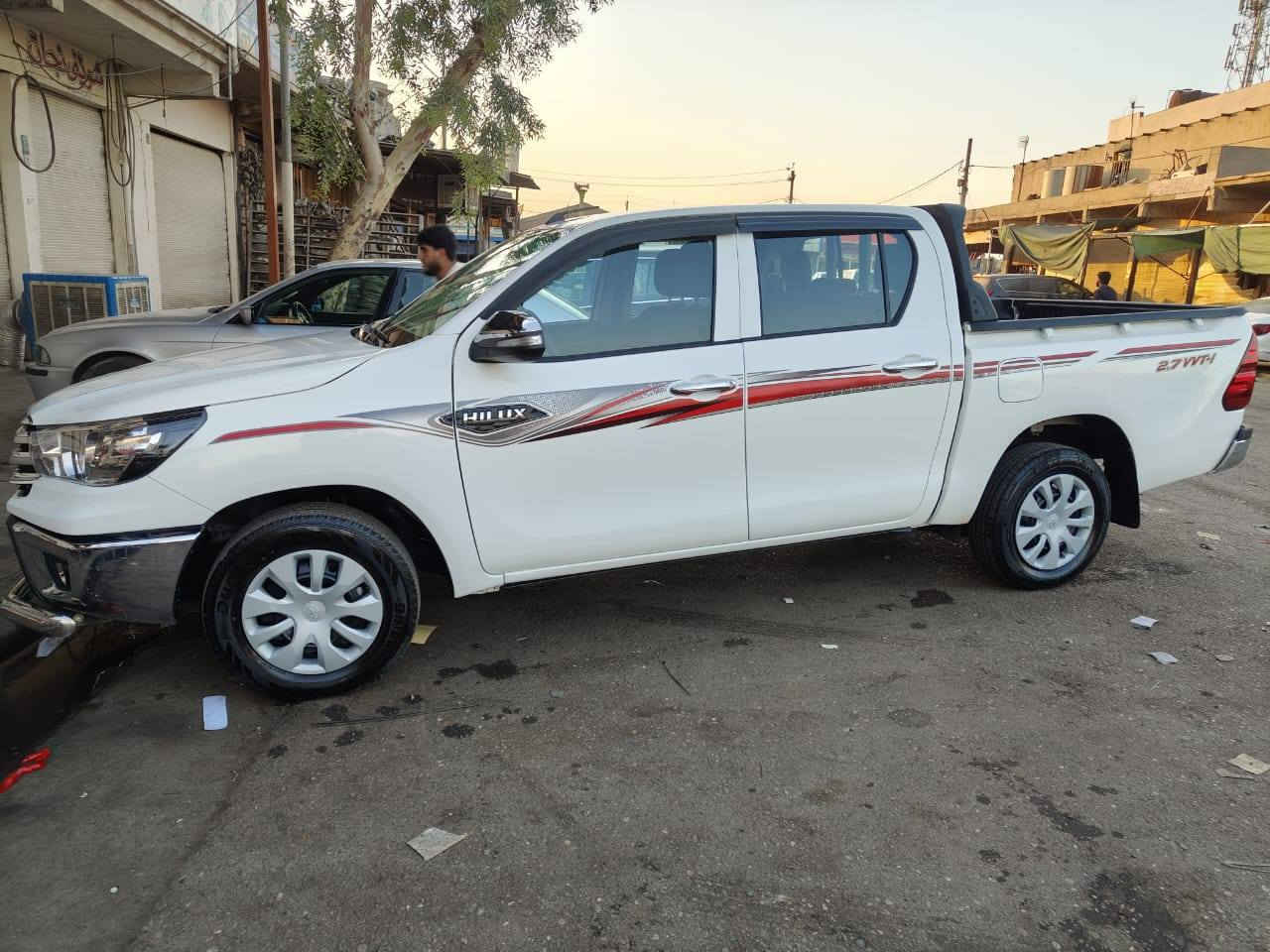 سلام عليكم هايلوكس للبيع موديل 2024 باب اول 
رقم اربيل بيه باب وجاملغ مبدلات بلادي وبيه مكانين بارد ازقار  مكان سياره اربيل سعر 235 مو شىاي لا تتصل 
رقم ***********
