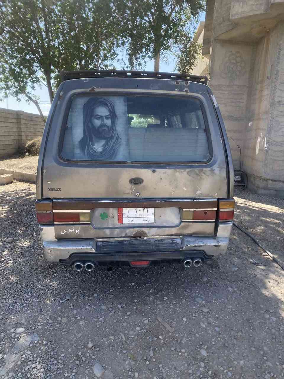 سلام عليكم بستة 1992 سيارة حلوة وجاهزة. كهربائي كلهة شغالة كير مكينة اكسل كفالة شرط جدد شواصي معمر سيارة مصفرة للبيع السعر 25 وبيهة مجال*********** مكاني ديالى بلدروز
