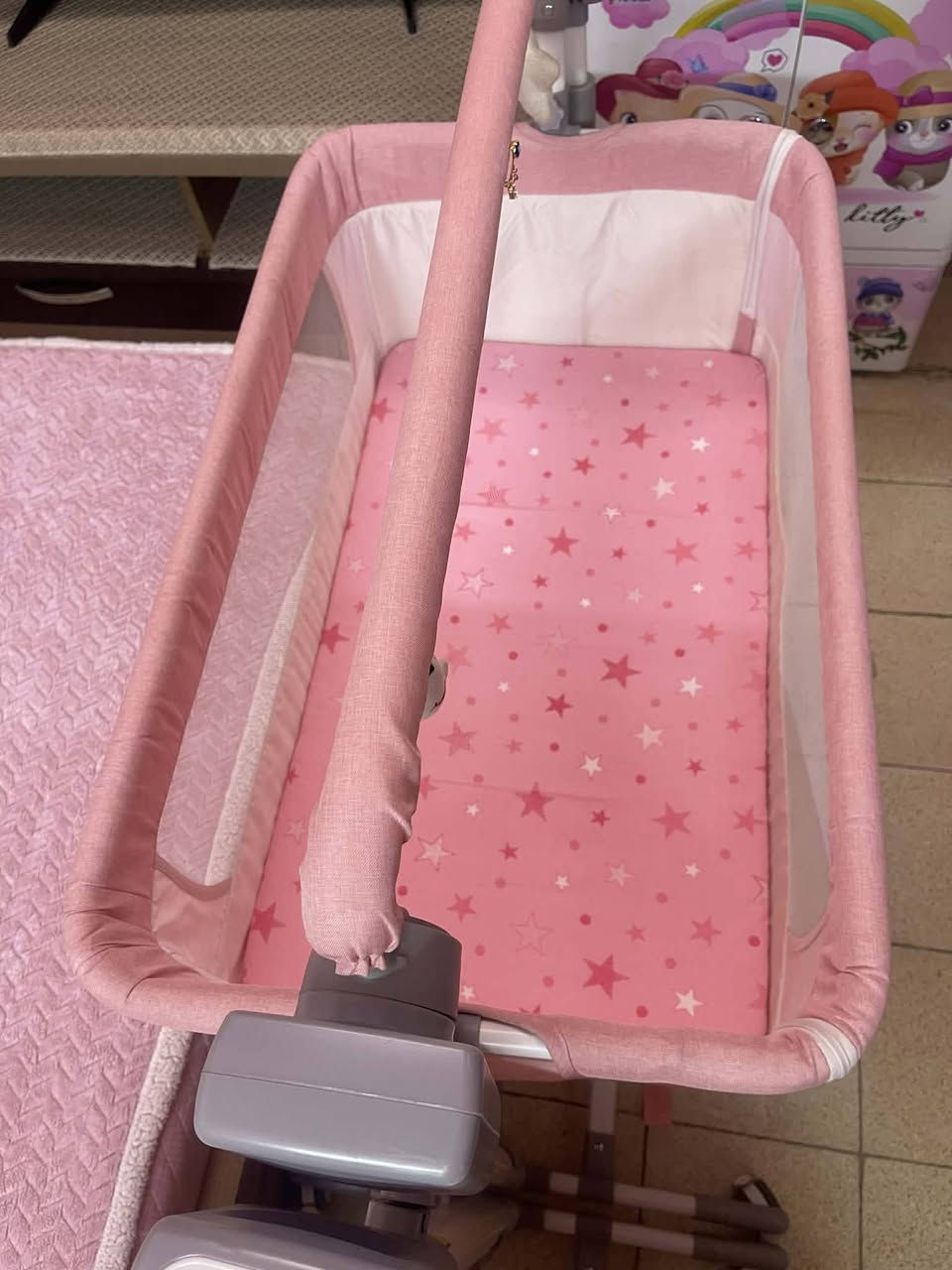 أغراض أطفال للبيع المكان الكاظميه ***********
