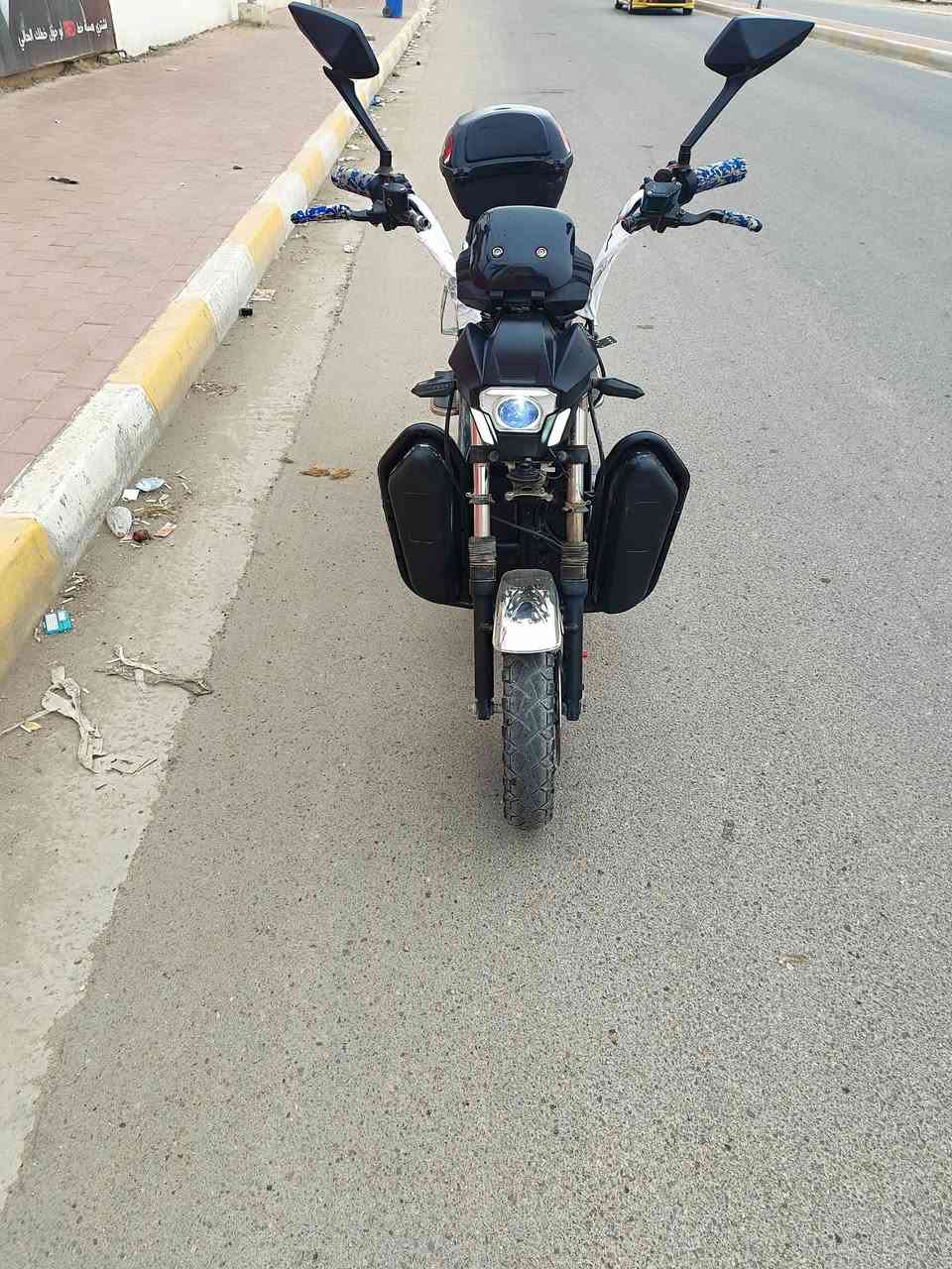 السلام عليكم
دراجه شحن هيوشه 
5 بطاريات 
السعر 400 وبي مجال 
 مكاني الرمادي الصوفيه 
***********
