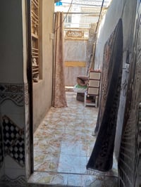 بيت للبيع طابو صرف مساحة ١٠٠م واجهة 5نزال 20بي استقبال ومطبخ وصاله وغر...