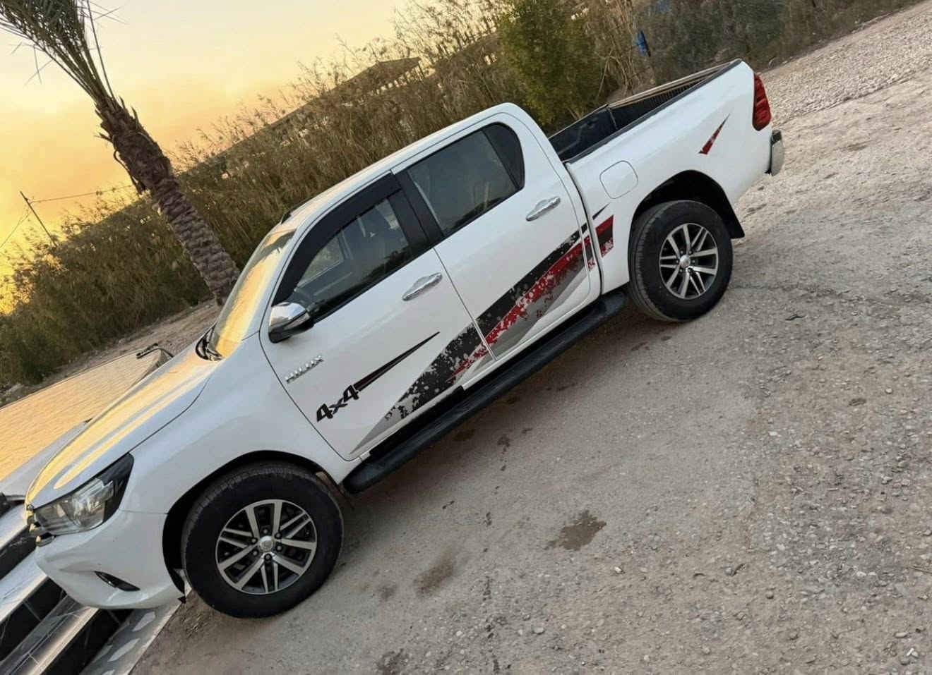 السلام عليكم تي ار دي  فور ويل ماشيه 95
للبيع او مراوس  موديل 2017 محرك كاز سوبر سياره جاهزه من كلشي تخم تاير كير محرك حداديه جاهزه من كلشي لايت زنون تحويل وكاله حاضر مكان السياره واسط الزبيديه ***********
