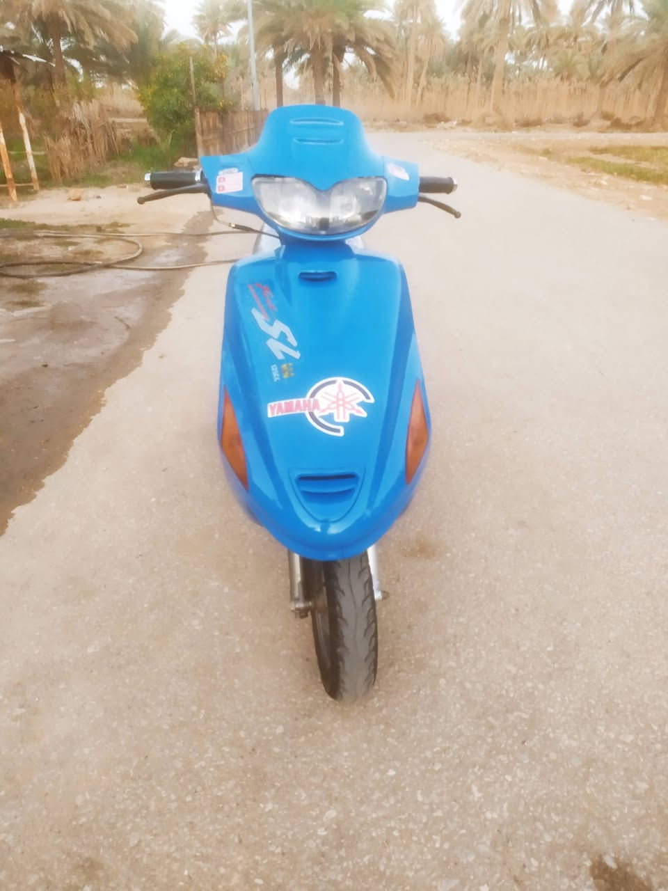 السلام عليكم دراجه فراشه كرستال ياباني الاصلي الدراجه مختمه كله ختم واحد دراجه  جاهزه من كلشي مابيه نقص برغي كهرباءيات كامله دبلات جدد تايرات كارتون شلعه معدل طياره الدراجه قبل خمس اشهر طلعته من الوكيل متوازي علا بعته السعر 370 مكاني بلقاسم رقم الهاتف ***********
