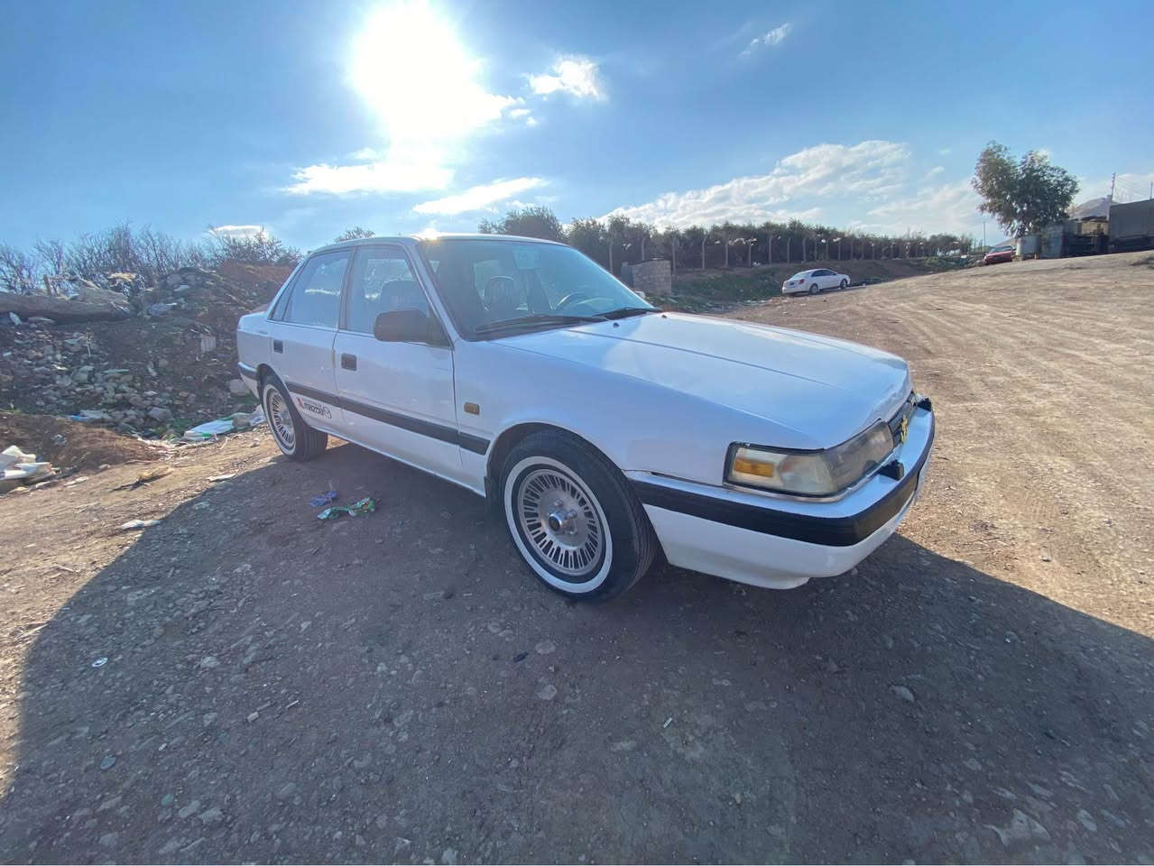 سلاوێ خوداتان لێبێ مازدا 626 نمونە لەجوانی /مۆدێل 1987/ سەنەوی تا2031 هەزەکەشی نوێیە/مواسەفاتی 
سڵاید/چوارجام کارەبا/قفل مەرکەزی/شاشە ئایپاد /
چرکەو100دۆلار بشکێنە /نرخ45و محامەلەیەکی کەم 
*********** Singapore
