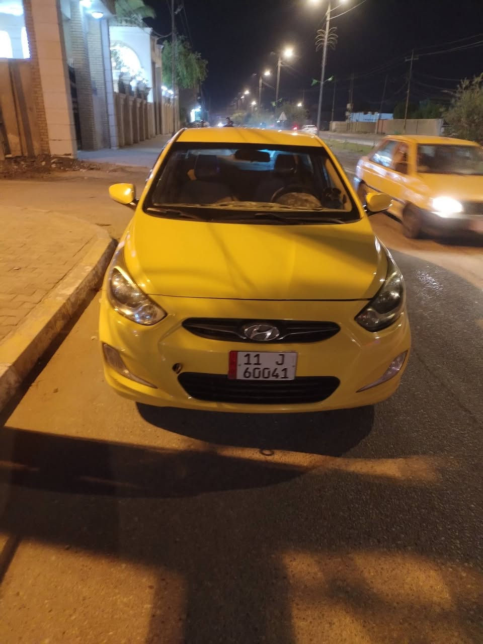 لسلام عليكم اكسنت خليجي موديل ١٤ بسمي سونار بالمنشور مكينه ١٦٠٠ مكاني حله *********** السعر ٨٣
