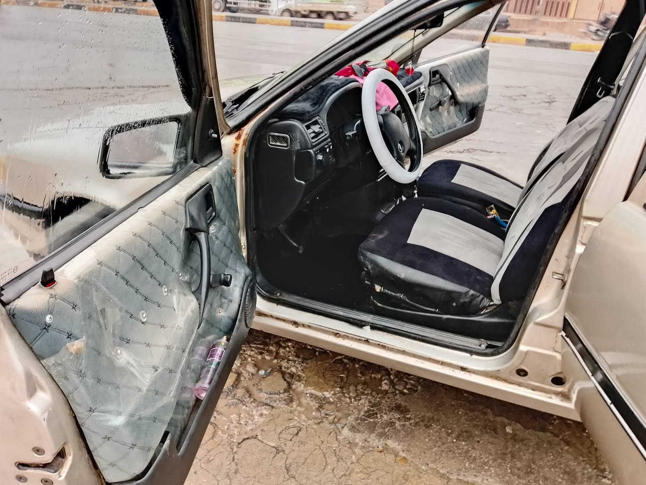 السلام عليكم ورحمه الله وبركاته اخواني فكتره حجم 16 للبيع موديل 93 السيارة جاهزا بي بديت نفخ  رقم بغداد مشروع وطني الشرعي بل موصل كابون بنزين بيها السعر 33او بيها مجال للشاري ***********.  
***********
