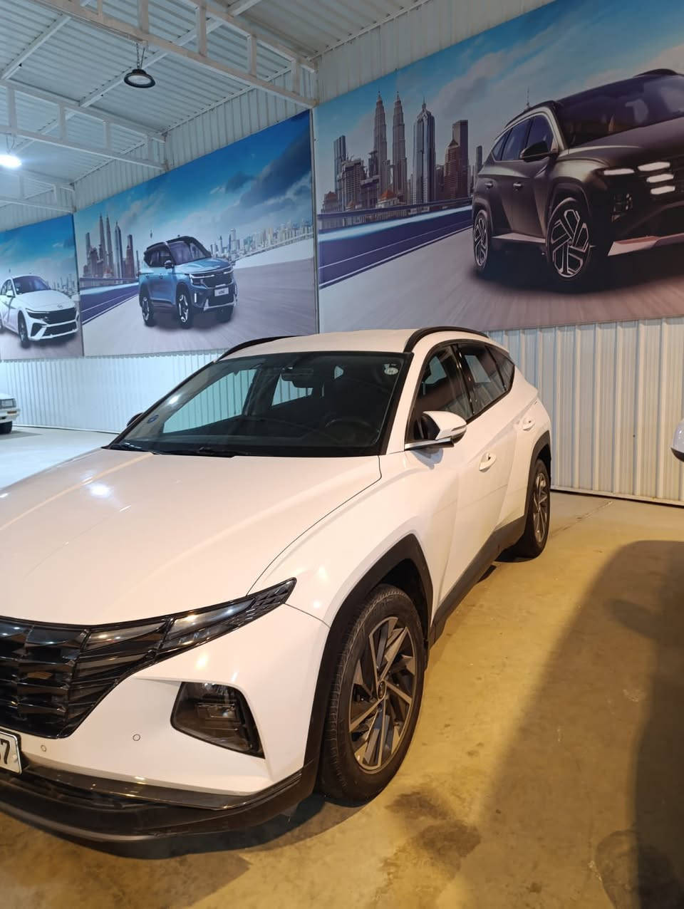 السلام عليكم

توسان خليجي 2021شكل الحديث سياره مكفوله كفاله عامه عدا ملاحظات بسيطه جدا السياره نظيفه ماشيه 80 الف رقم اربيل انكليزي جديد بأسم شركه تريد وكاله تريد تحويل مكان السياره النجف الاشرف 

للاستفسار ***********
