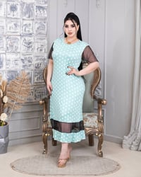 قصيرة نسائي • زبدة تركي • فري سايز ٩٠ كيلو