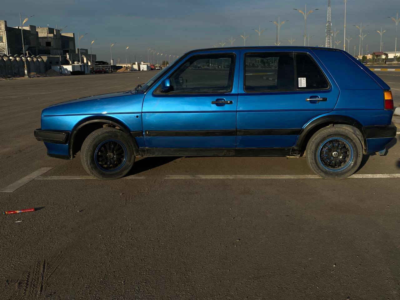 السلام عليكم كولف للبيع موديل1991 رقم كربلاء انكليزي باسمي سنويه لل27 السياره جاهزه كير مكينه1800 حداديه كهربائيات تخم تاير مصبوغة عام للجماليه بدون ضربه ولا خياس السعر 35. للاستفسار ***********  مكاني كربلاء
