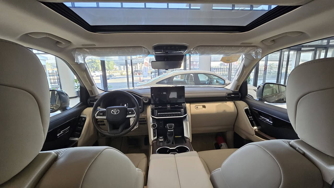 لاندكروزر GX.R Limited S
 موديل 2025 بلاك اديشن زيرو وكالة 
موقع واسط- كوت 
للاستفسار عن السعر يرجى الاتصال على الرقم ***********
