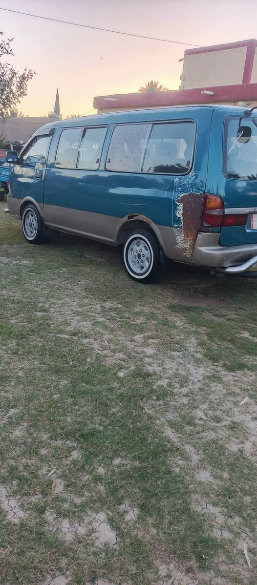 سياره بريجو موديل 2000 سنوية ل27 تحويل ثاني يوم محرك 3000 السعر 65 ..تلفون *********** عنوان بابل متواجد فيس..
