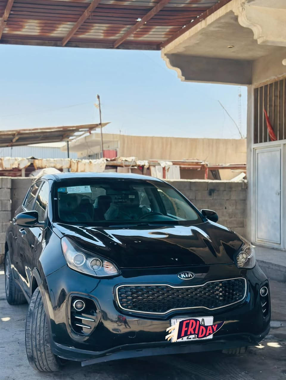 سبورتج 17 أمريكي
محرك 2400
حادثها جاملغ وبنيد فقط
سعرها مناسب جدا…..122 
مكانها بغداد
للاستفسار أكثر اتصل:
***********
