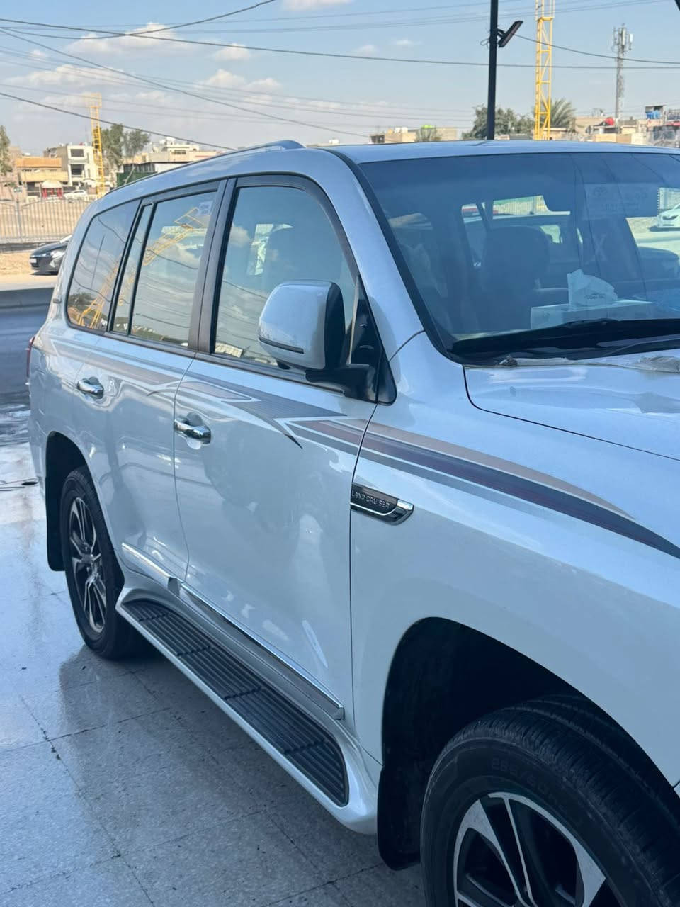 سيارة لاندكروز 2017 مكفوله كفاله عامه سياره جديده عنوانها بغداد تقاطع درويش الاستفسار :
***********
