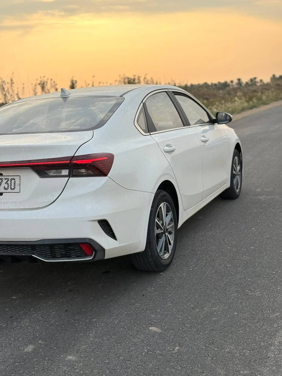 السلام عليكم.
كيا كي ثري K3 موديل 2042

الإصدار الاول تجميع الصين

فول  مواصفات

محرك 1500 دبل نوزل كير 8 نمر 

رقم بغداد دولي بأسمنه 

 ماشية “ 19 الف كم فقط

 🔴المواصفات 

✅️فتحة

✅️شاشه كامرة 

✅️تبريد قطعتين + لمس

✅️تحكم ستيرن جهتين 

✅كروز ️مثبت سرعة 

✅️بصمه 2 أبواب و بصمه تشغيل

✅️شاحن تايب سي شحن سريع 

✅️كير طياره 

✅️يدات نيكل 

✅️شاشه بالكير

✅️لايت لد زينون 3 عدسات متحركة + الخلفي هم لد متصل 

✅ أشاير لكزس️ متحركة 

✅المري الجانبية بيها ️اشاير + هيترات 

✅️صندوك ذكي بصمة ( يفتح عند الاقتراب )

✅️سايد بريك بصمة

✅️أوتو هولد (auto hold)

✅️درايف مود 4 وضعيات

✅️(sport+eco+smart+comfort)

شاشة عداد دجتل 

وبيها بعد مواصفات 

السيارة كفاله وجديدة معنى الكلمه

السعر ($ 155)

للأستفسار اكثر التواصل على والواتساب 

(‏‪***********‬‏) راعي السياره

مكان السياره ميسان . 📍
