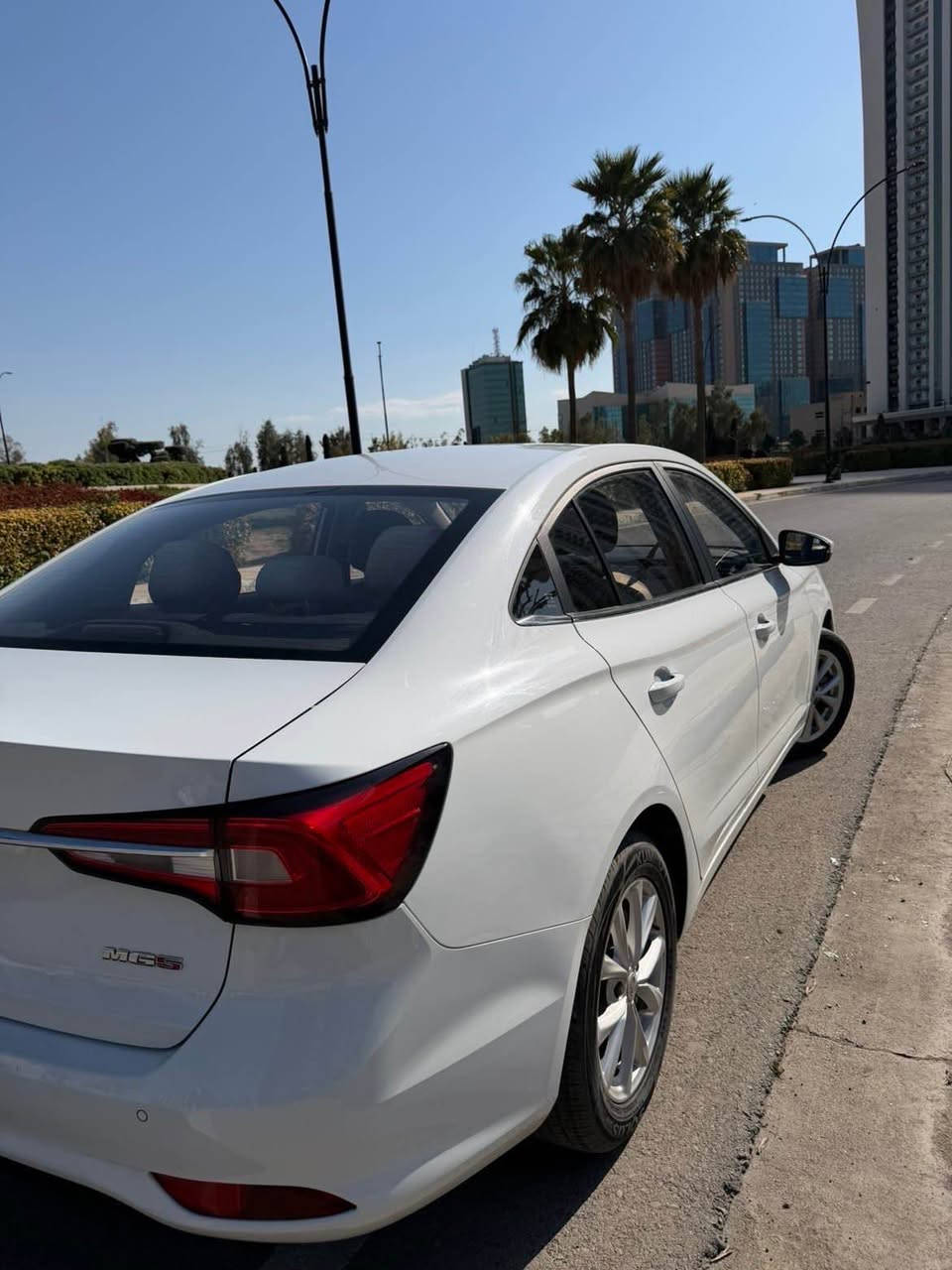 الشهر الكريم 🌙 

‎‏‎سلام عليكم اخوان بعد الحب وتحيه.  شكرا.  المتابعينه الكرام. للبيع‎
(اقره المنشور قبل ماتخابرني و بيك خير وتدلل))‎
MG 5 CoMFort

المحرك 1500 تنفس طبيعي 
كير اوتماتيك 
بصمة تشغيل وابواب 
قطعتين تبريد
هاندبريك بصمه 
اوتوهولد  
شاشة ابل كار بلي واندرويد
حساس خلفي 
حساس ضغط اطارات
ترحيب
لايت زينون
جام كهرباء ومري كهرباء
اشاير بالمري 
ويل كب
عداد المسافة: ١٨ الف الكيلو 
استلام مباشر
 السعر ١١٠$   
السنويه ٢٠٣٠ الهزه والفحص جديد 
النفس اليوم التحويل
للتواصل /***********
متوفر واتساب + اتصال أربيل, العراق
