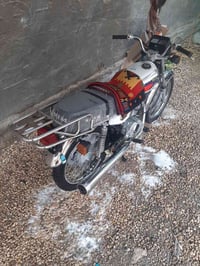 دراجة جاهزة • مديل 2025 • أوراق سكنر