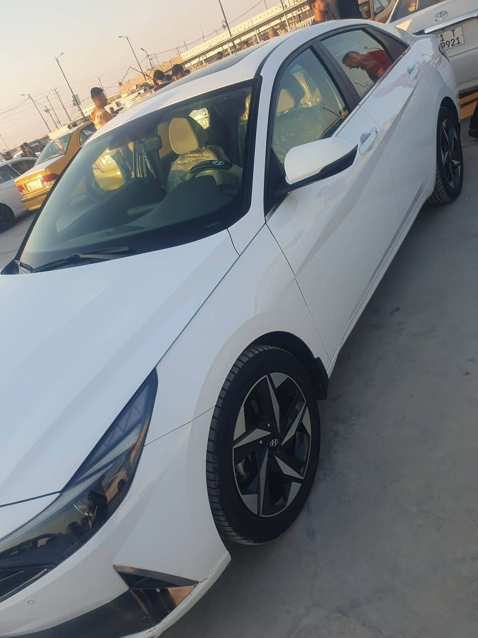 سلام عليكم النترا 23 فول مواصفات مكينه 2000 دوش رقمه بغداد باسمي ،  *********** السعر 170 وبيه مجال الطيبين
