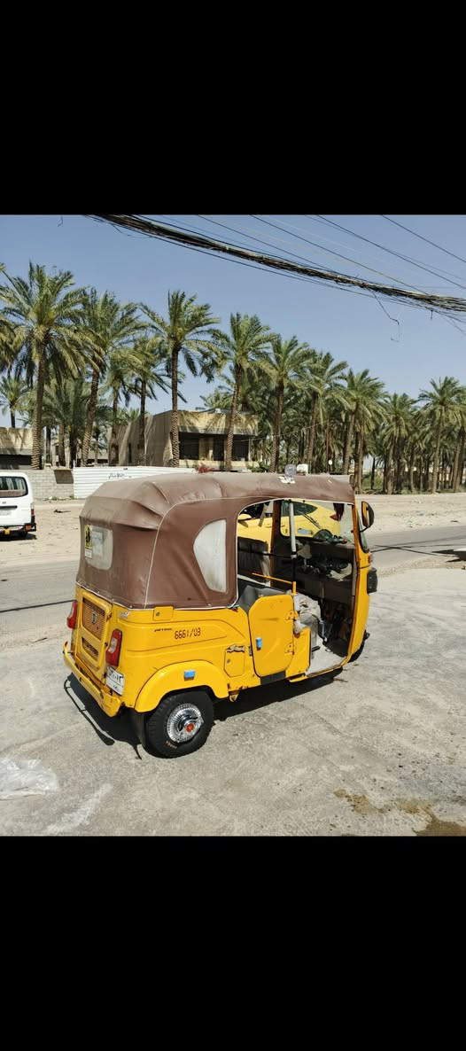 السلام عليكم تكتك للبيع رقم وسنويه تحويل ثاني يوم السعر 7وبيه مجال بشي بصيط الرقم *********** العنوان بغداد موديل 2021الشهر 11
