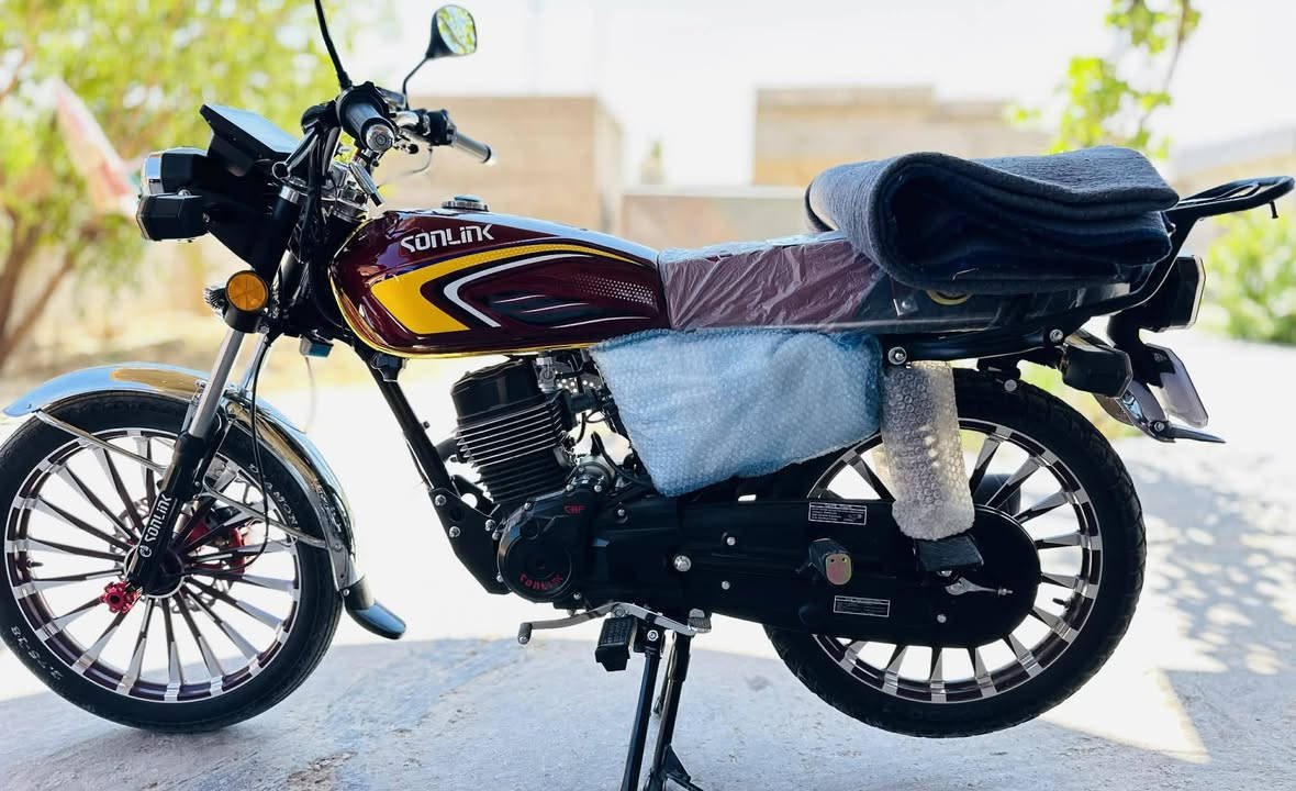 السلام عليكم
سولنك موديل 26   زنجيل 
بعده زيور صار سبوع عدل مشدود
وصل مليون بسوك الجمعة 
يرهم مراوس وبيع 
تواصل خاص وع رقم 
***********
