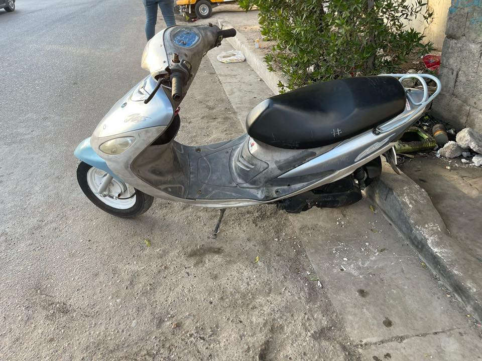 السلام عليكم ماكس منغولي دراجه جاهزه سلف هندر والهندر نقص بس اليده والاشاير بس هذا نقصها مكان بغداد جديده قرب جبار ابو الشربت السعر 375 للاستفسار ***********
