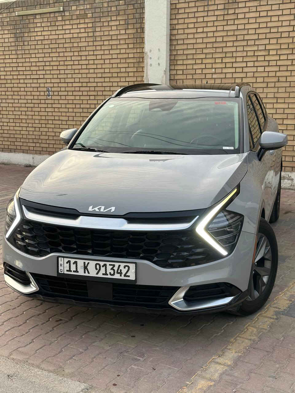 كيا سبورتج sx2024
السياره فول مراصفات
بدون ايرباك
بانوراما 
بصمه 
كشن جلد وكهرباء وتدفئه
رادارات امامي خلفي جانبي 
لد امامي خلفي 
شاشه دجتل 
جنطه كهرباء
شحن واير ليس 
فور ويل اوتو هولد 
السياره بدون تبديل بدون صبغ بدون ايرباك حادثه كلش سخيف رصعات وراجعات بي دي ار  ماشيه ١٣الف 
مكانه بغداد جميله 
سعر ٢٣٥
***********
