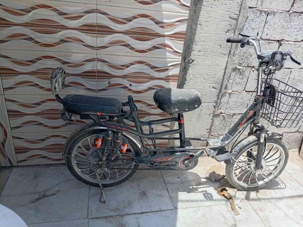 السلام عليكم موجود بايسكل شحن للبيع كامل عوزه بطاريات بطاريات عاطلات يشتغل بايدار كله كلوباته وشاراته وبايداره خفيف سعر ٦٠


**إذا كنت صاحب هذا الإعلان وتريد حذفه لأي سبب، رجاءا أرسل رسالة إلى الدعم الفني**