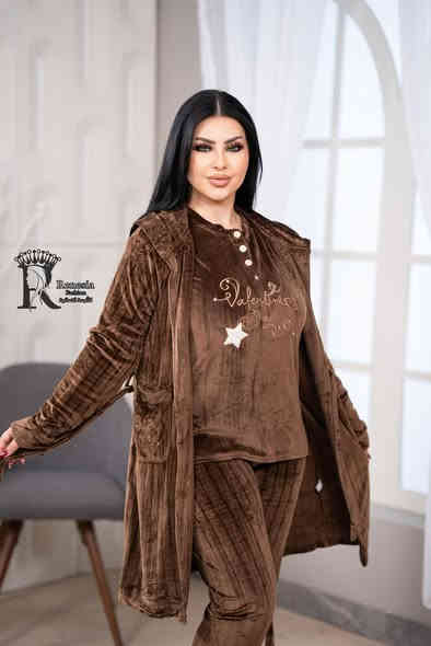 تراك ٣ قطع قديفه مخمل الاصلي كوالتي عالي 
السعر 👈 ١٨ الف فقط
قياسات L. XL.  XxL  xxxL
 وزن 60__ 90
متوفر جمله مفرد 
سعر الدرزن 190
للحجز رقم الهاتف ☎️ وعنوان 🏢
متوفر توصيل داخل النعمانية 🚕
رابط الانستا/https://www.instagram.com/wkllkhgt?igsh=cjl4bXZjYmFoNXNh
متوفر توصيل جميع المحافظات  🚛 
رابط القناة https://t.me/ggbkuu
*********** واتساب
*********** واتساب
*********** واتساب

