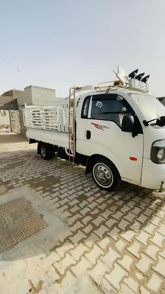 السلام عليكم كيا نثية للبيع أو مراوس مسكر 3000 تبريد ثلج تخم تاير موديل 2006 
رقم بغداد السعر 93وبيها مجال رقم الهاتف ***********
