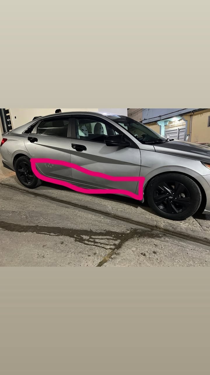 سياره انترا مديل 22 بدون ضرربيها بارد بل بابين اماشرك عليهم بدون دواخل بدون اربكات سياره مكفولا من كلشي كير ومحرك تبريد كلوو شرط ***********
