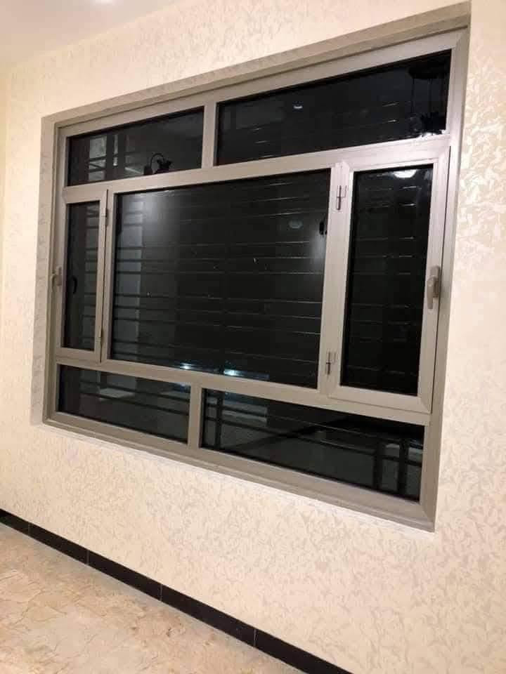 معمل للأبواب والشبابيك  (PVC)  
الموقع  النجف / 
قرب مجسرات الزهراء / حي الجامعه مقابيل الوفاء 
اللؤلؤه للابواب  التركيه 

مقطع ذات جودة عالية 
سارعو📞 بتجهيز منازلكم بالابواب والشبابيك بوجود كوادر متخصصة في العمل .
مواصفات pvc :-    👇👇👇
 1-مقطع صحي خالي من الشوائب👍🏻
2-عازل تمامآ للماء والامطار 💯
3-عازل للحرارة ويحافظ على درجات الحرارة في داخل المنزل 🎉 
4-كاتم للصوت (محكم) 🌹
5-صديق ومحافظ للبيئة❤️ 
6-عازل للاتربة🤩
7-تتميز بمتانتها وصلابتها ومستواها العالي للأمان👍🏻 
8-سهولة صيانتها💐 
ملاحضة :  . لانتعامل بالمواد الرديئه. 
للاستفسار : ‏***********
للاستفسار : ***********
