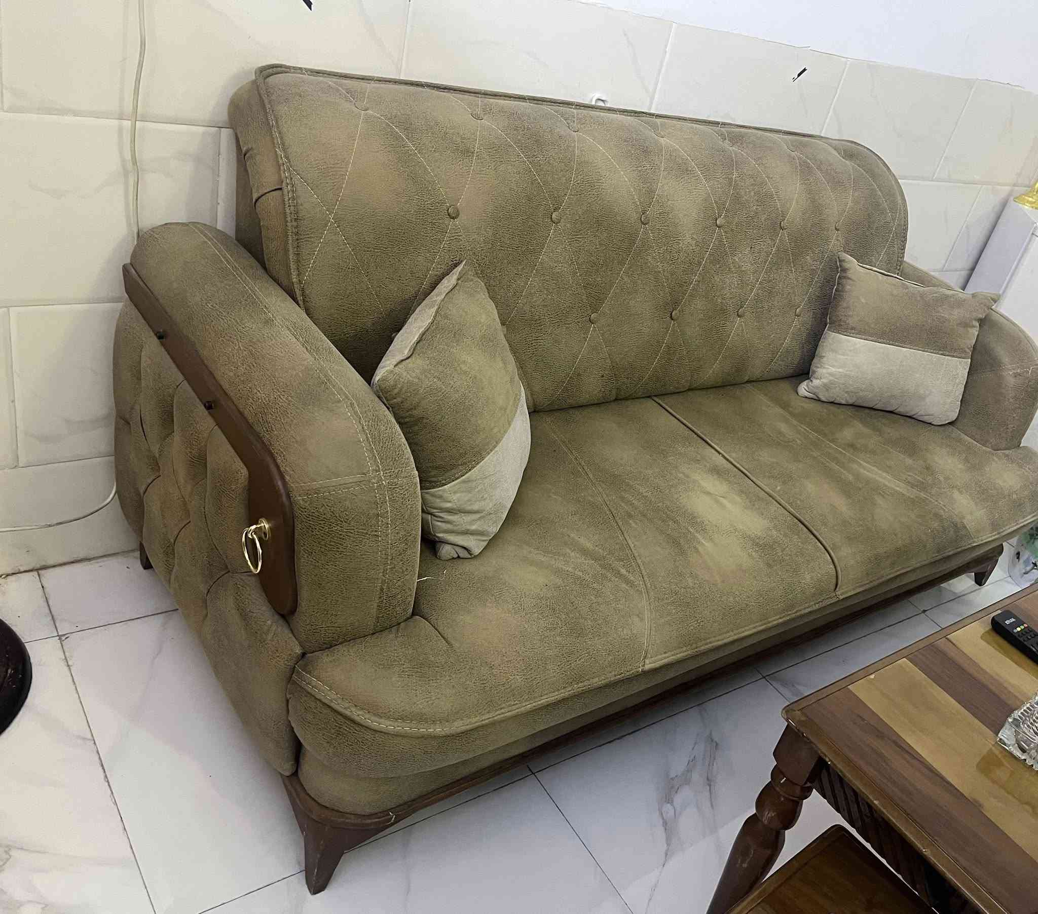 تخم البيع مكاني الدوره الصحه


**إذا كنت صاحب هذا الإعلان وتريد حذفه لأي سبب، رجاءا أرسل رسالة إلى الدعم الفني**