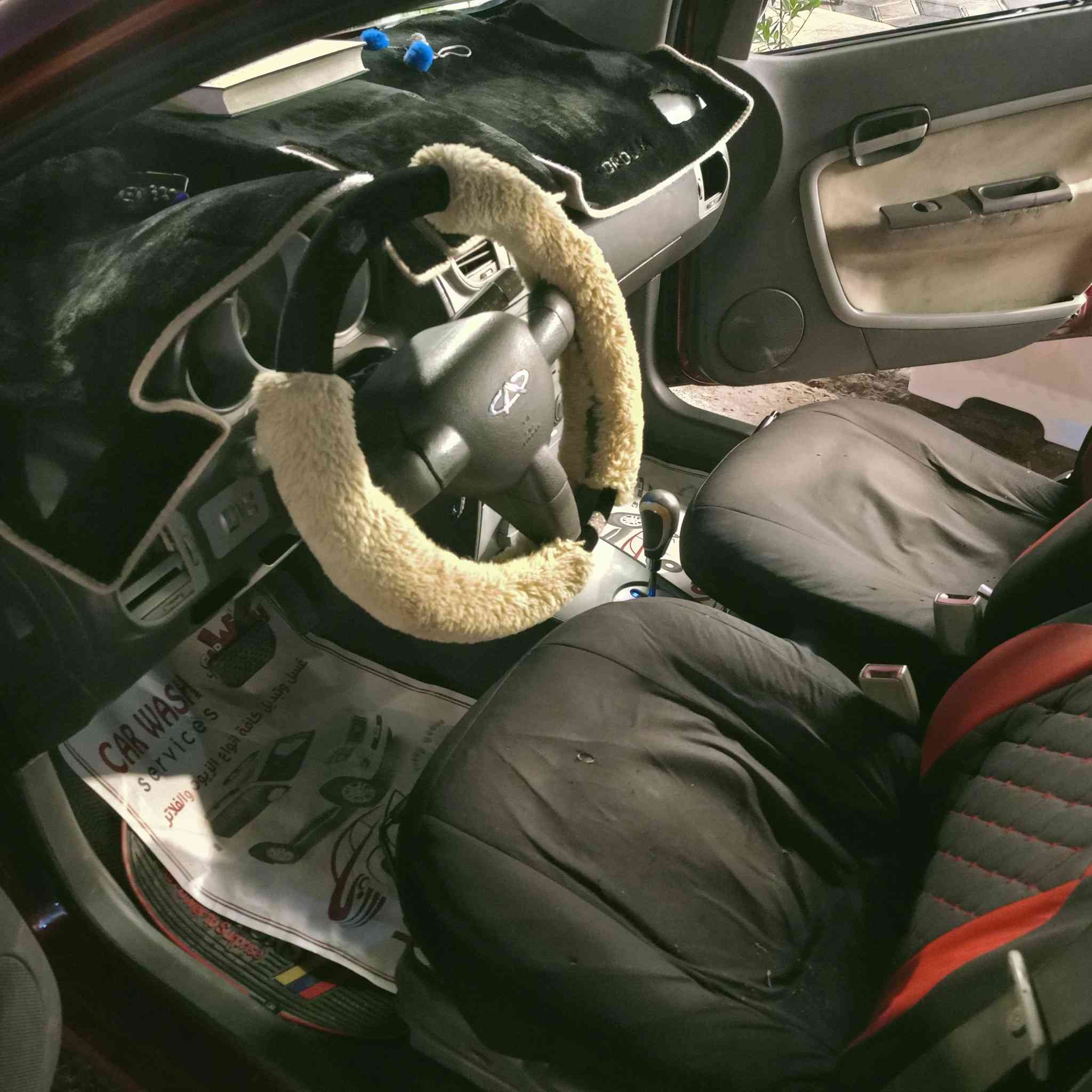 سلام عليكم سياره شيري موديل 13بغداد بس صدر يرادها سياره جاهزه من كلشي السعر 30ورقه وبيه مجال رقم الهاتف *********** رقم ***********
