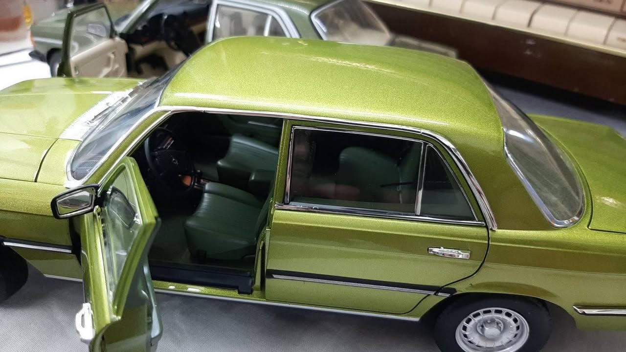 جمعة مباركة..للعرض من مجموعتي
W123 (Revell) and W116 (Norev)


**إذا كنت صاحب هذا الإعلان وتريد حذفه لأي سبب، رجاءا أرسل رسالة إلى الدعم الفني**