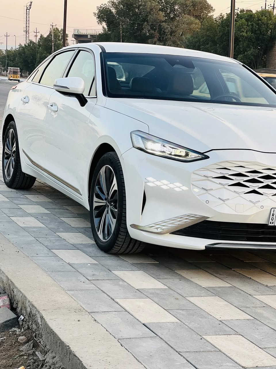 السلام عليكمKIA K8 2023
كي 8 خليجي شركة ماشية 32km
V6 / 3500
للبيع فقط وشرط التحويل باسمي 
كيا كي 8 2023 (خليجي) وكالة نيم ضمان لحد 2028 تخم تايرات دنلوب جديدة رقم اربيل تحويل ثاني يوم                             
فول موصفات
بصمتين
بنوراما 
5 ويل كب حجم 19
داخلها قرميدي جلد
بردة خلفية
تبريد تدفئة مقاعد 
اشارة بالمراية و شفظ
ترحيب دخول 
تحكم خلفي تبريد و بالشاشة
جنطة كهرباء شفط 
حساسات امامي خلفي 
4 مودات قيادة 
اوتو هولد 
هاند بريك بصمة 
شاحن لاسلكي
4 مداخل type c 
مدخل usb
11 سماعة 
تبريد قطعتين مناخ منفصل
السيارة بيه صبغ عام اثر حالوب وطخه بل جاملغ الخلفي شواصي لغود مكفولات سيارة ع وضع الشركة مكينه وكير كفاله صدر بلادي وجديد
سعر  178 وبيه مجال بسيط
للاستفسار اتصل : ***********
