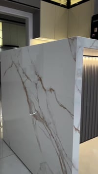 🚨 عرض خاص على المطابخ العصرية 🚨 إذا بدك مطبخ يجمع بين الفخامة + العملي...