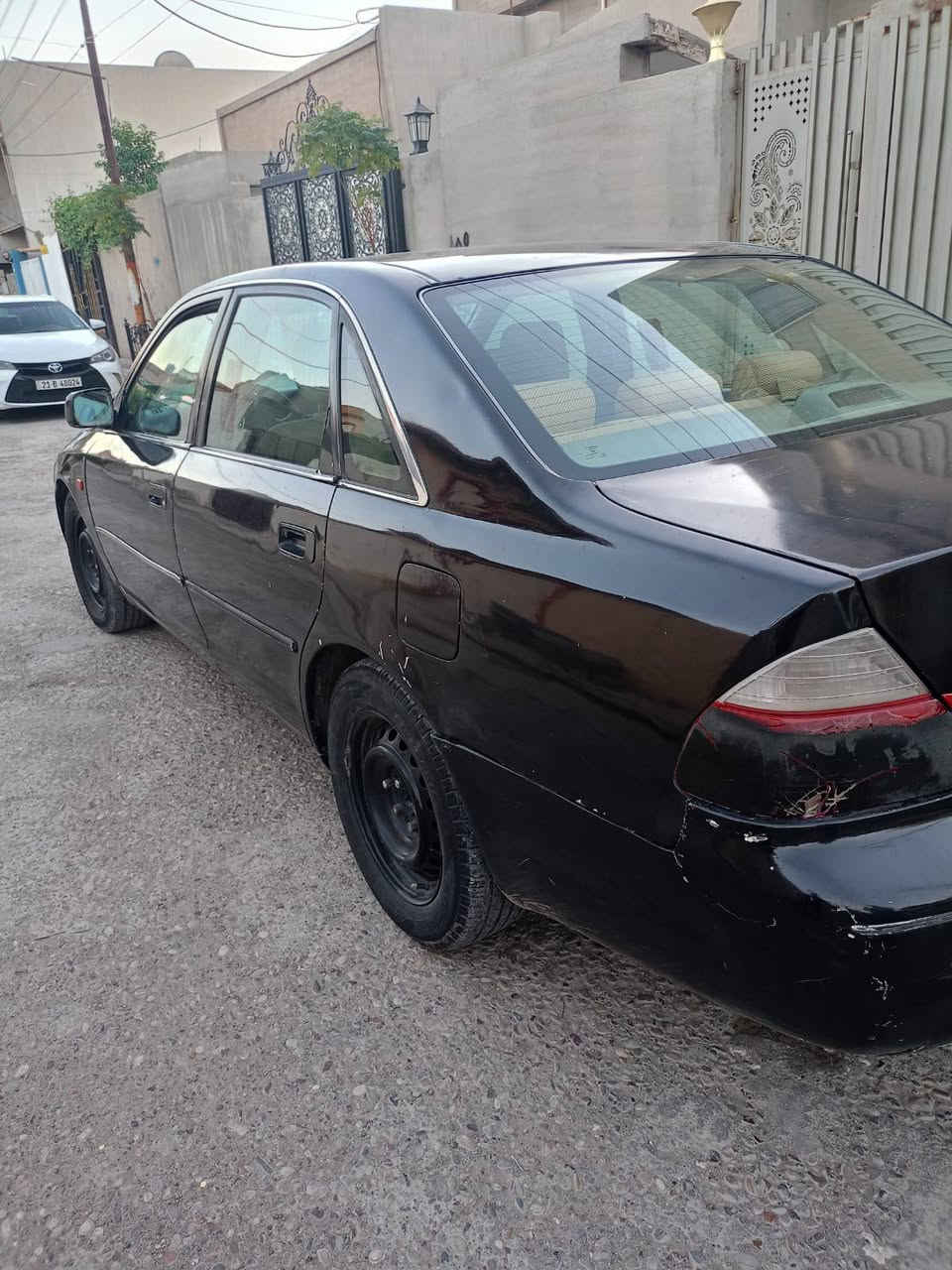 سياره افيلون موديل 2002 رقم اربيل بسمي  سنويا منتهي سنه محرك بيها بخار پاور ما يشتغل صبخ حزام بيها طخه بصيطه من أمام طرف سائق  وبيها طرف سكن خلفي تبريت نقص كومبرسر  سعر 60 بيها مجال عنوان ياچه ي كركوك  رقم هاتف ***********  بي واتساب
