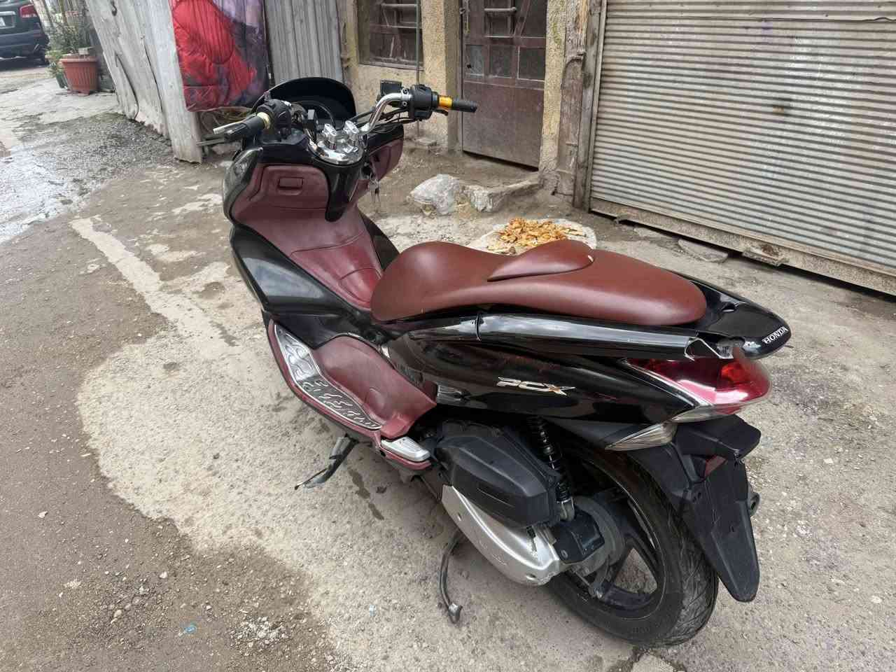 بي سي اكس جيل الول   9  $ ورقات                            عنوان بغداد ساحت عدن ***********
