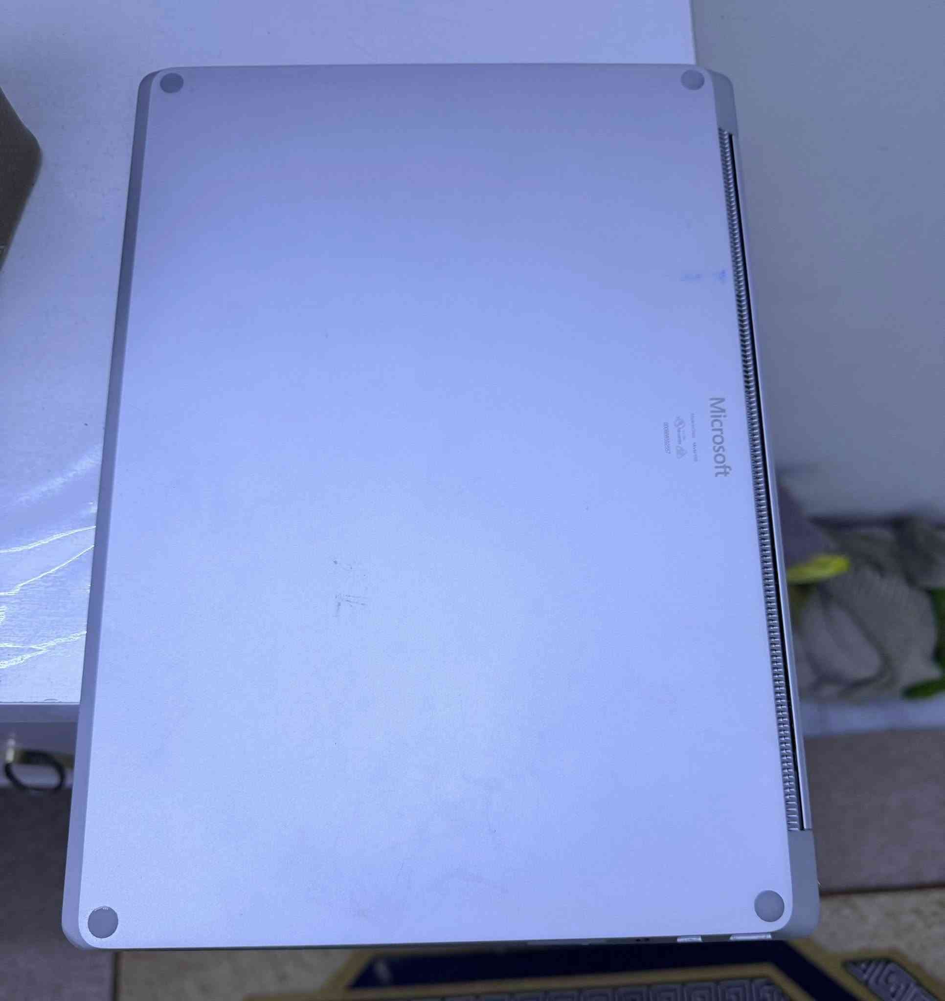 للبيع .. 450 الف قفل 

Surface Laptop 2

Intel(R) Core(TM) i7-8650U CPU @ 1.90GHz (2.11 GHz)
16.0 GB
64-bit operating system, x64-based procesor
Pen and touch support with 10 touch points

المكان حلة شارع 40 لايوجد توصيل


**إذا كنت صاحب هذا الإعلان وتريد حذفه لأي سبب، رجاءا أرسل رسالة إلى الدعم الفني**