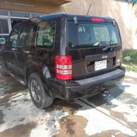 جيب ليبرتي ٢٠٠٨ وارد كندي بيهه قطعتين صبغ بالعراق بنيد وصندرق وكصه الق...