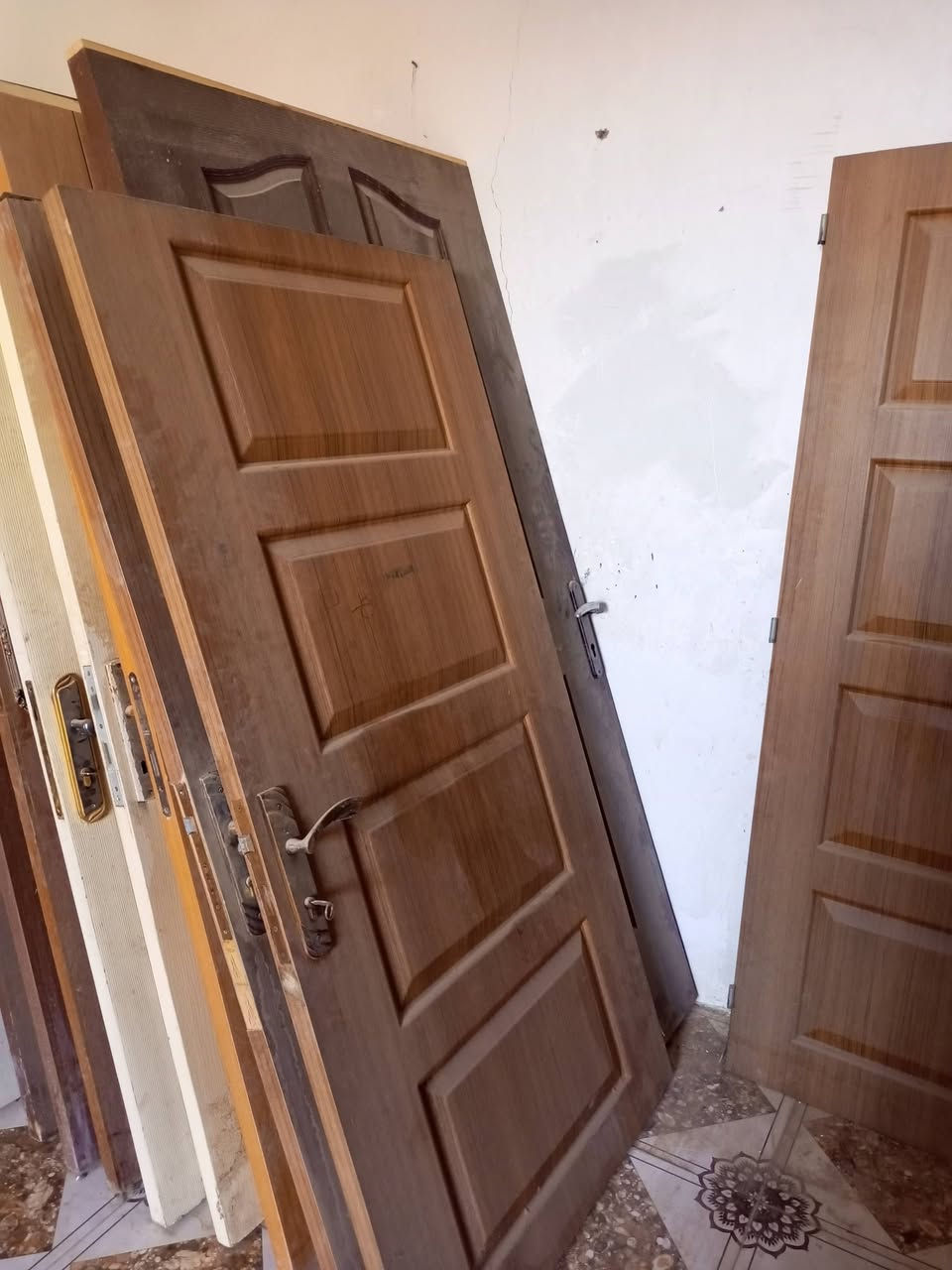 مجموعة بيبان العدد 70 باب صاج ونقش 

جمله كلهن شلع ابيعهن كلهن ماابيع مفرد 

سعر الجمله الباب ب20 الف دينار 

تريدهن جمله شلع كلهن تعال ماتريدهن 

مااكدر ابيع مفرد 

رقمي *********** واتساب
