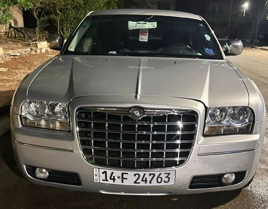 السلام عليكم 
سيارة أوباما 2007 كفالة محرك 3500 جاهزة رقم بصرة سنوية 2031 
السعر 118
مكان البصرة الجمعيات 
*********** البصرة, العراق
