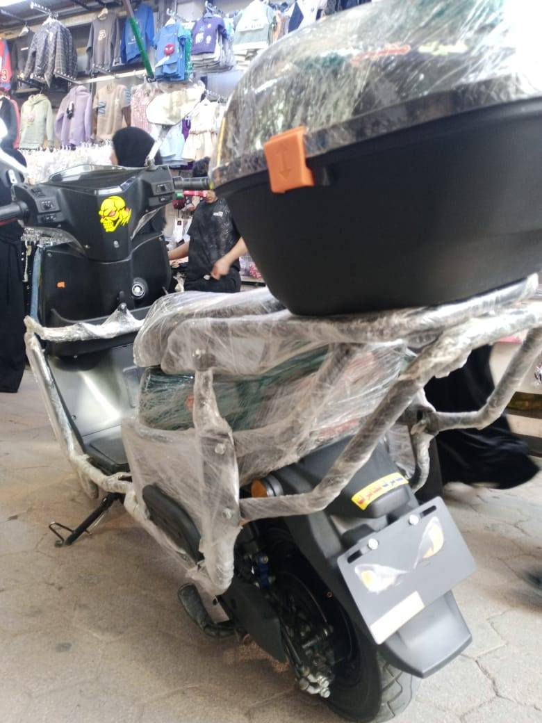 سكنس للبيع
٦ بطاريات
سرعه ١٠٠ 
اربع نمر
مثبت سرعه
دبل اشاره
كهربائيات كله شغال
السع ر ٦٦٠ وبي مجال


**إذا كنت صاحب هذا الإعلان وتريد حذفه لأي سبب، رجاءا أرسل رسالة إلى الدعم الفني**